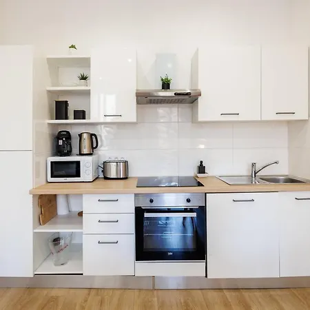 Appartamento 15 Minutes Du Vieux Port, Confort Et Espace Au Calme Du Palais Longchamp *